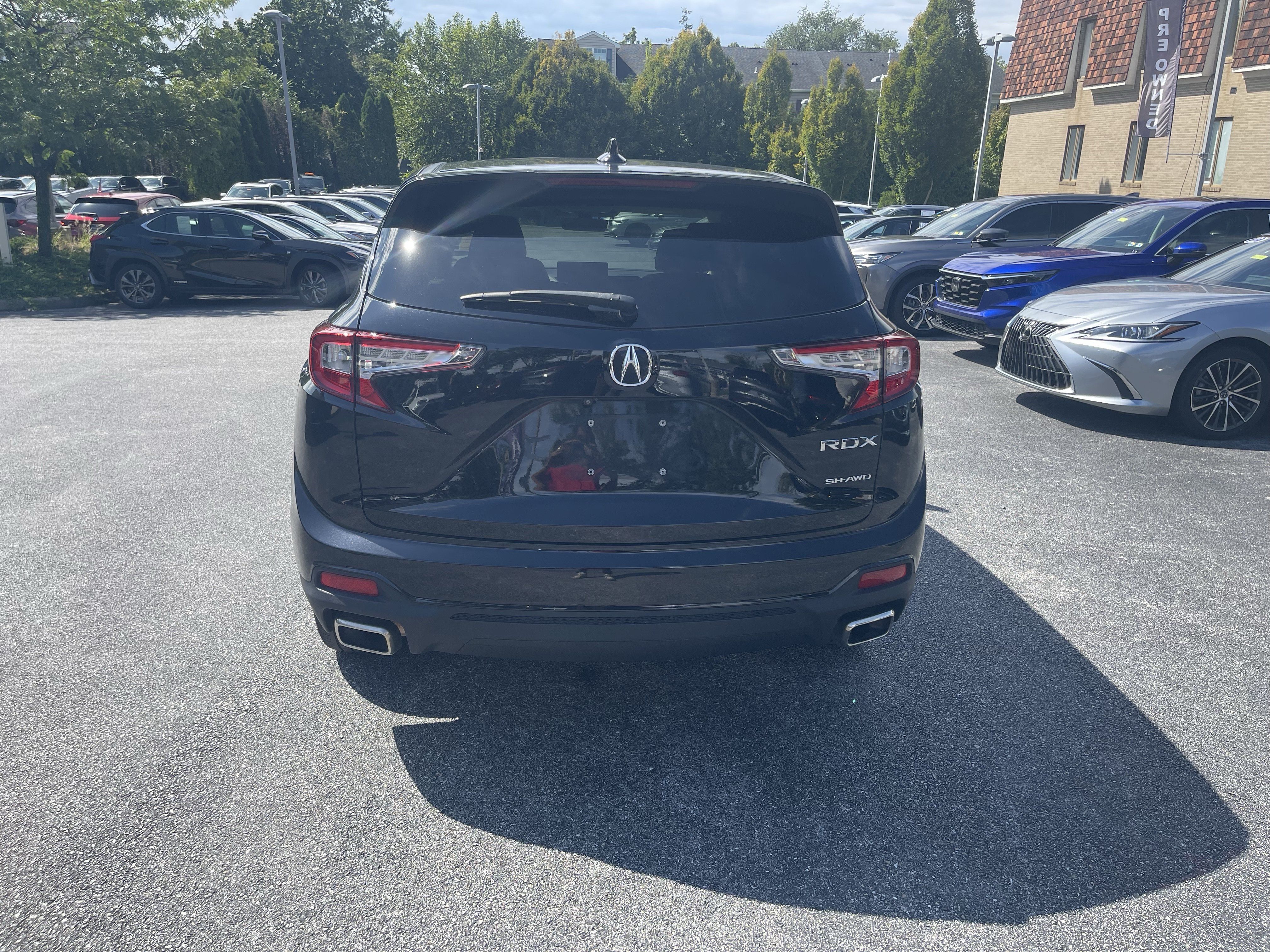 Used 2024 Acura RDX w/ Advance Package AWD/4WD image 6