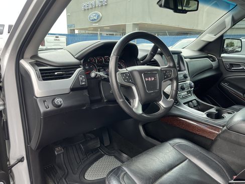 Used 2016 GMC Yukon XL SLT RWD image 13