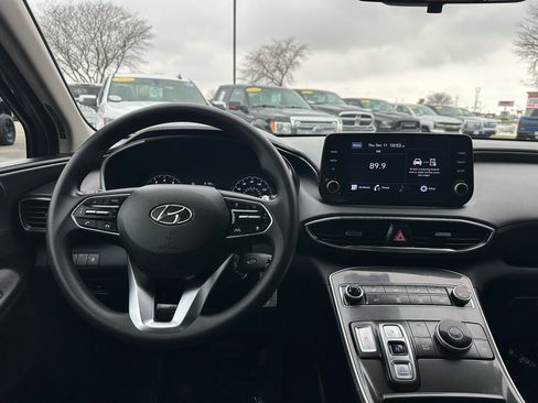 Used 2021 Hyundai Santa Fe SE image 3