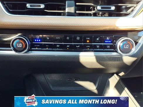 Used 2025 Chevrolet Equinox ACTIV w/ Safety and Technology Package AWD/4WD image 21