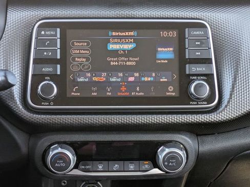 Used 2020 Nissan Kicks SV image 23