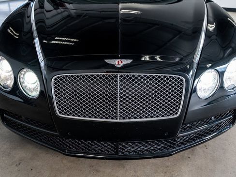 Used 2015 Bentley Flying Spur V8 image 15
