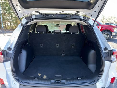 Used 2022 Ford Escape SE image 13