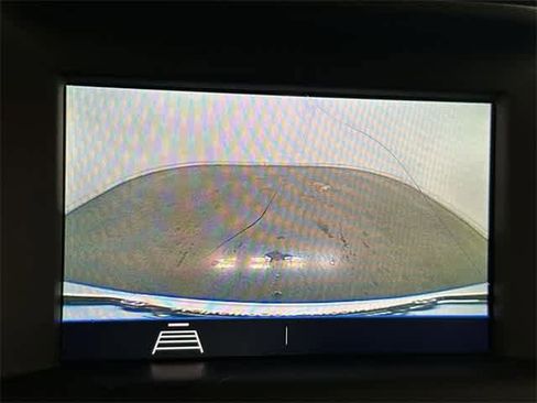 Used 2021 GMC Terrain SLE w/ Driver Convenience Package image 13