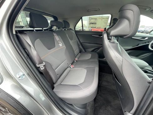 New 2026 Kia Niro LX image 26