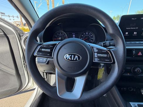 Certified 2021 Kia Forte LXS FWD image 19