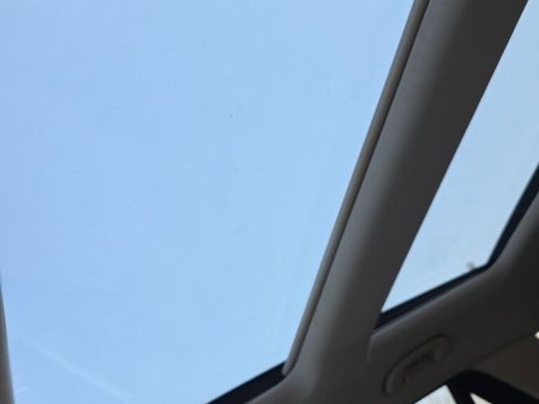 Used 2018 Mercedes-Benz GLE 350 4MATIC w/ Premium 2 Package image 29