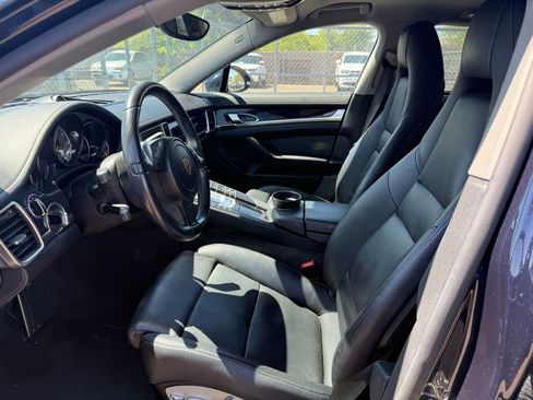 Used 2016 Porsche Panamera S RWD image 12