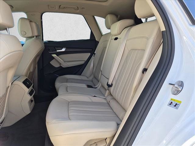 Used 2023 Audi Q5 2.0T Premium AWD/4WD image 19