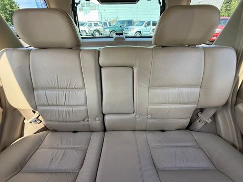 Used 2001 Nissan Pathfinder LE AWD/4WD image 29