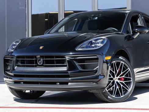 Certified 2026 Porsche Macan S AWD/4WD image 7