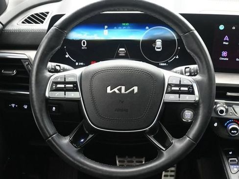 Used 2025 Kia Telluride SX X-Line AWD/4WD image 25