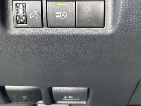 Used 2023 Toyota RAV4 XLE AWD/4WD image 23