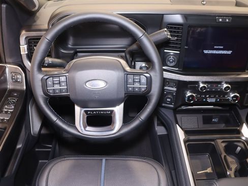 New 2026 Ford F450 Platinum w/ FX4 Off-Road Package image 17