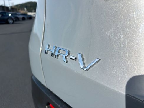 Used 2024 Honda HR-V Sport image 32