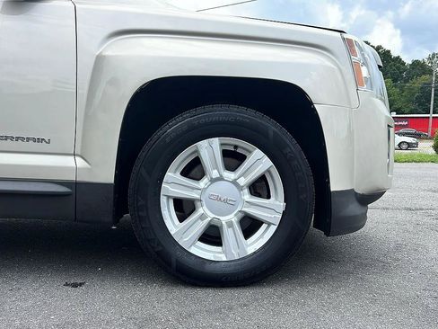 Used 2015 GMC Terrain SLE AWD/4WD image 24