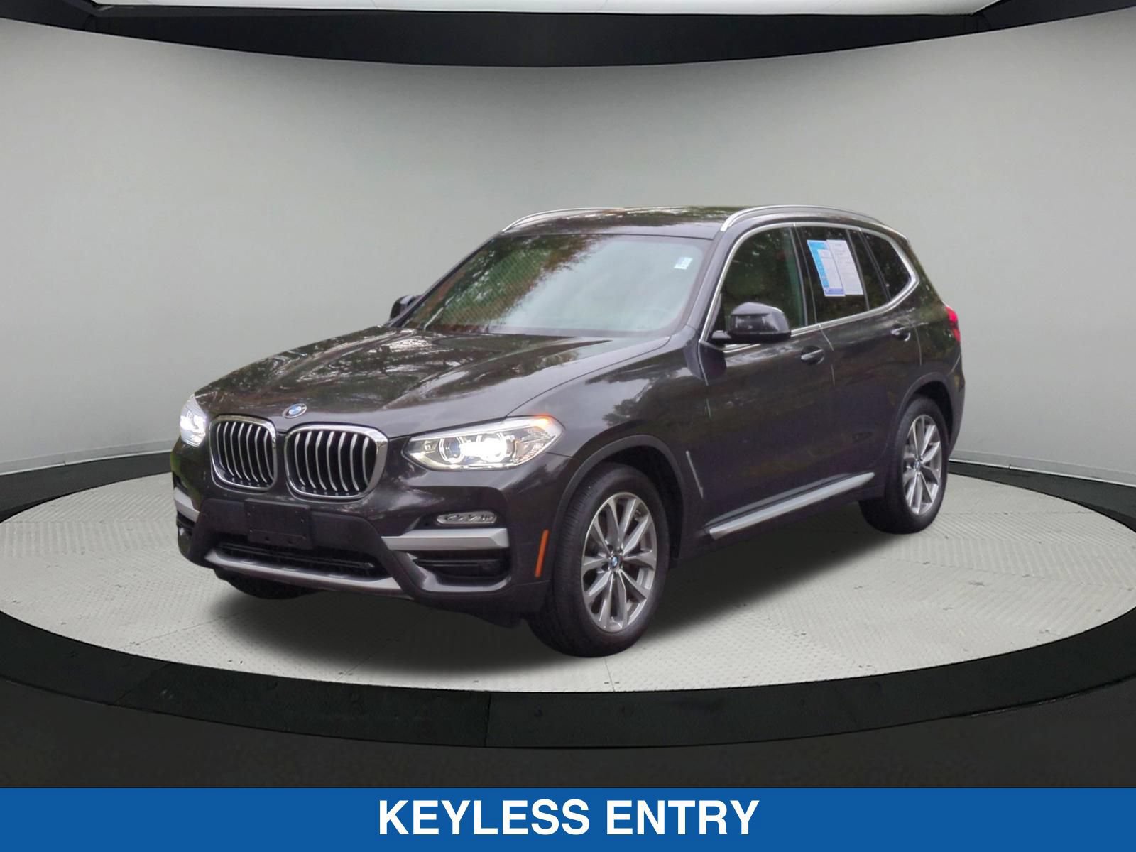 Used 2019 BMW X3 xDrive30i w/ Premium Package AWD/4WD image 8