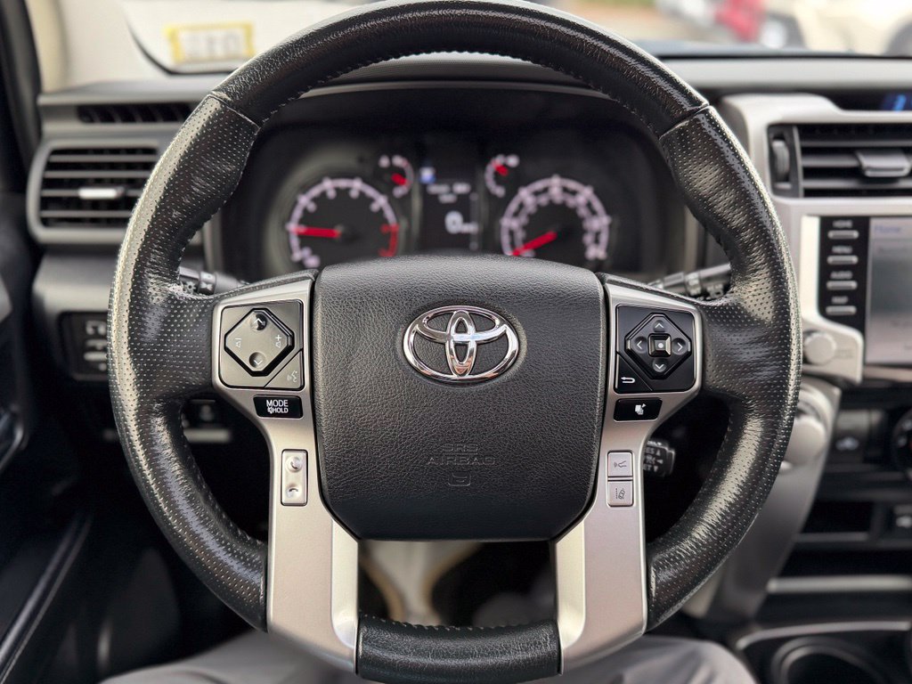 Used 2024 Toyota 4Runner SR5 Premium w/ Moonroof Package AWD/4WD image 11