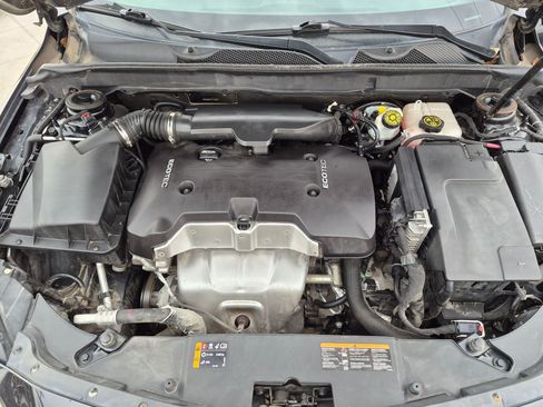 Used 2015 Chevrolet Malibu LT FWD image 30