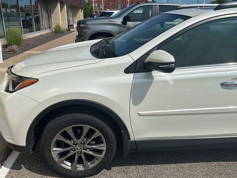 Used 2018 Toyota RAV4 Limited w/ Protection Package AWD/4WD image 6