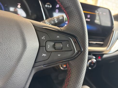 New 2026 Chevrolet Trax RS image 28