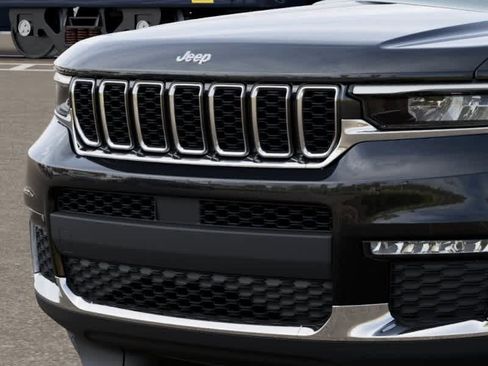 New 2025 Jeep Grand Cherokee L Limited image 11