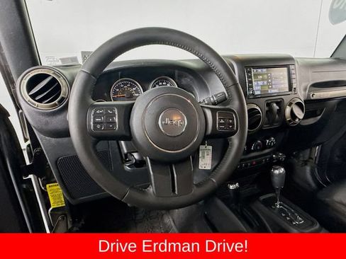 Used 2016 Jeep Wrangler Sahara AWD/4WD image 9