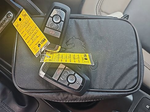 Used 2022 Ford Bronco Wildtrak image 25