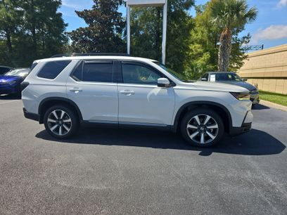 Used 2025 Honda Pilot Touring