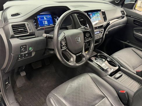 Used 2022 Honda Passport Elite image 3