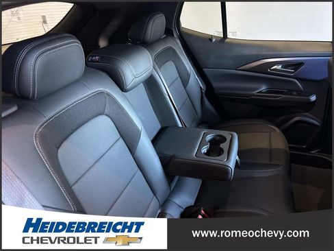 Used 2024 Chevrolet Equinox EV LT FWD image 32