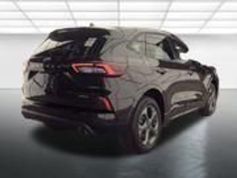 Used 2023 Ford Escape ST-Line AWD/4WD image 12