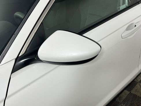 Used 2023 Honda Accord LX image 13