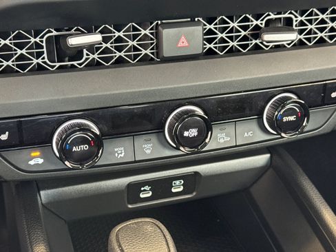 Certified 2025 Honda Accord SE image 18