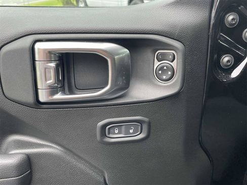 New 2025 Jeep Wrangler Sport S image 28