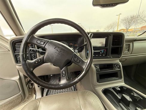 Used 2003 Chevrolet Silverado 2500 LT image 14