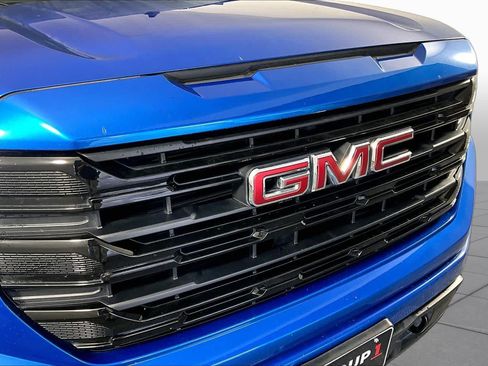 Used 2022 GMC Sierra 1500 Elevation AWD/4WD image 29