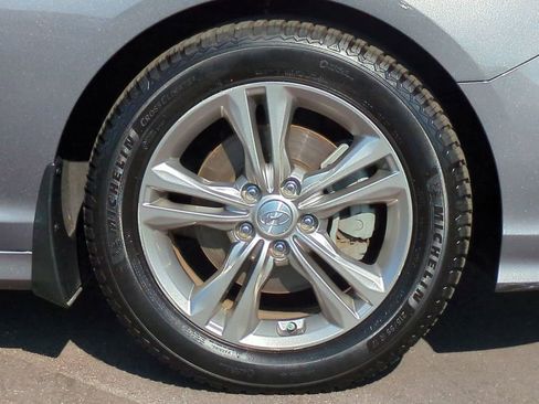 Used 2019 Hyundai Sonata SEL image 10