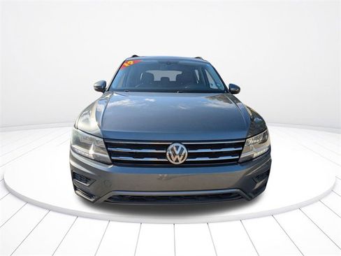 Used 2019 Volkswagen Tiguan SE image 8