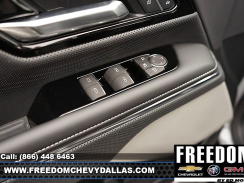 New 2025 GMC Sierra EV Denali image 38