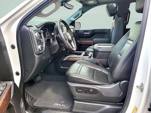 Used 2020 GMC Sierra 1500 Denali w/ Denali Ultimate Package AWD/4WD image 15