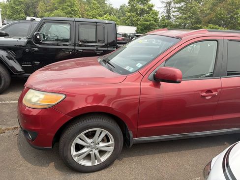 Used 2011 Hyundai Santa Fe SE AWD/4WD image 4
