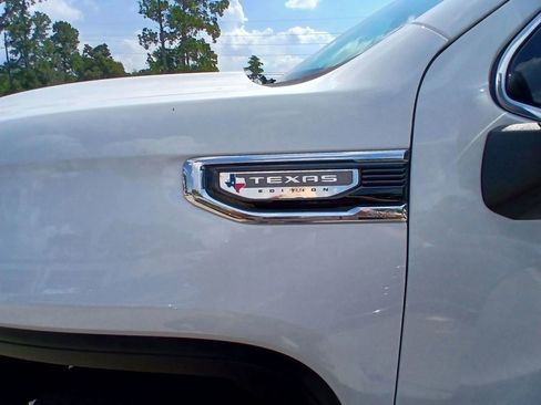 Used 2019 GMC Sierra 1500 SLT image 9