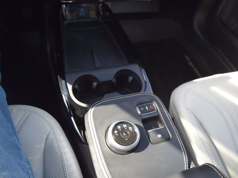 Certified 2022 Ford Mustang Mach-E Premium AWD/4WD image 16