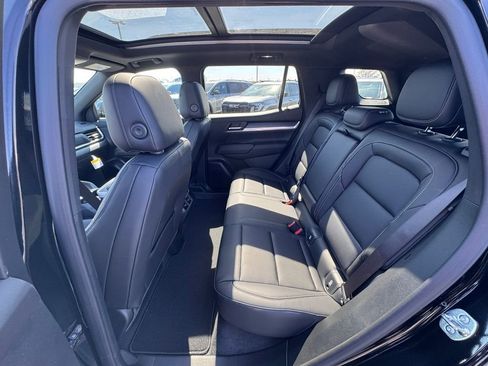 New 2026 GMC Terrain Elevation w/ Elevation Premium Package AWD/4WD image 24