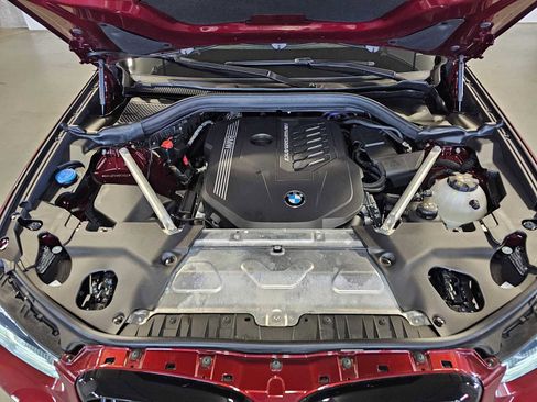 Used 2023 BMW X4 M40i w/ Premium Package image 8