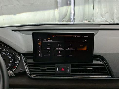 Used 2023 Audi Q5 2.0T Premium image 29