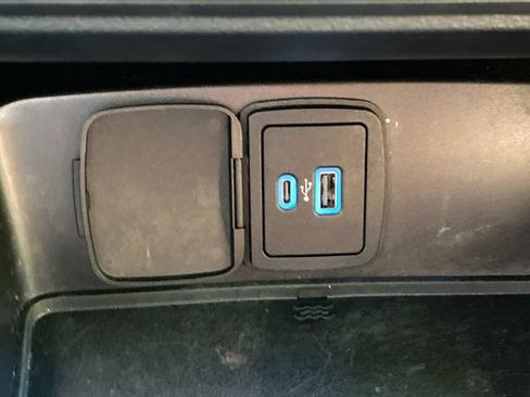 Used 2022 Ford Bronco Outer Banks AWD/4WD image 27
