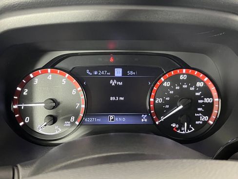 Used 2020 Nissan Titan PRO-4X w/ Pro-4x Convenience Package image 19