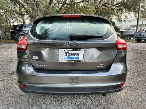Used 2016 Ford Focus SE image 5